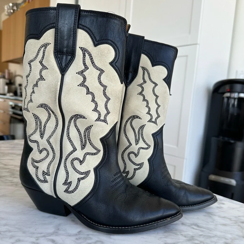 Isabel Marant suede cowboy boots - Picture 2 of 3